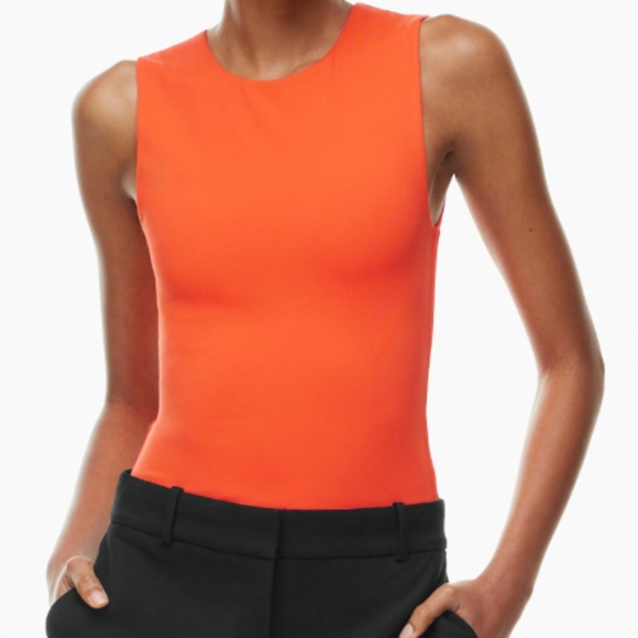 Babaton Contour Muscle Tank in Green - Picture 1 of 3